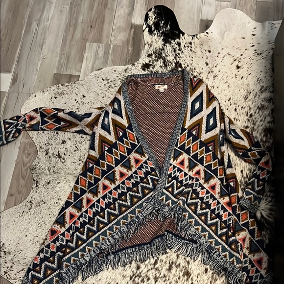 Geometric Patterned Fringe Sweater - Multicolor - Picture 3 of 3